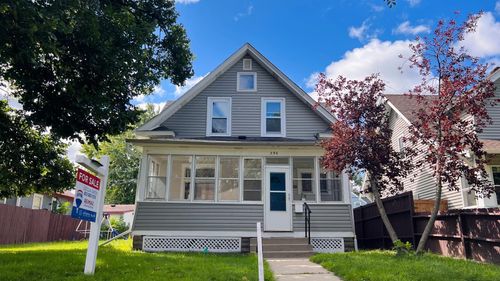390 Geranium Ave E, Saint Paul, MN, 55130-3725 | Card Image