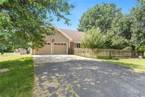 12511 E 203rd St, Raymore, MO, 64083-8445 | Card Image