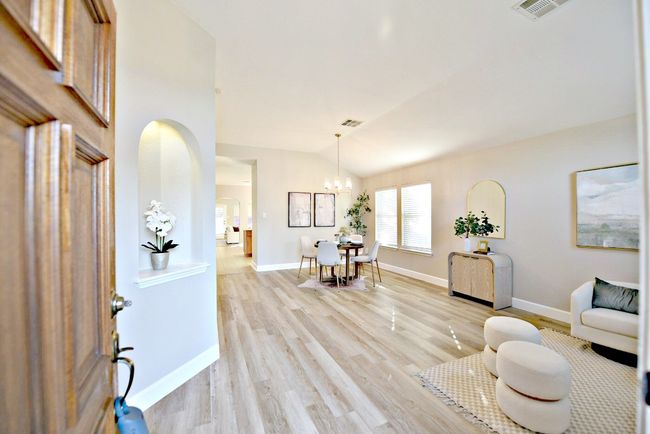 11120 Old Quarry Rd, House other with 3 bedrooms, 2 bathrooms and 4 parking in Austin TX | Image 4