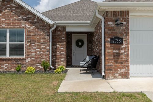 2758 Suncrest Avenue, Springdale, AR, 72764 | Card Image
