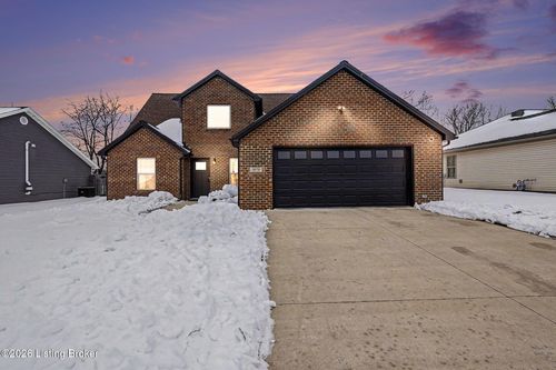 3070 Barlows Brook Rd, Shelbyville, KY, 40065-7321 | Card Image