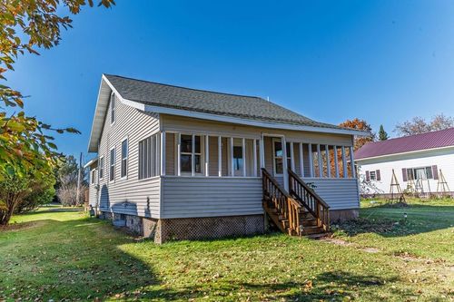 N11306 Antigo St, Elcho, WI, 54428-9625 | Card Image