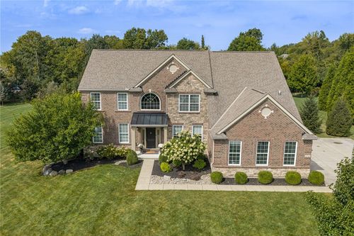 7239 Beaver Brook Drive, Clearcreek Twp, OH, 45066 | Card Image