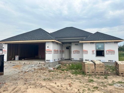 1123 Center Court Cir, Grove, OK, 74344-5150 | Card Image