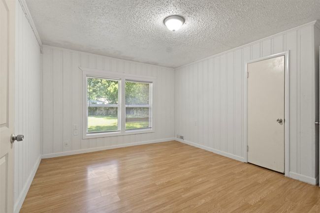 1305 Anthony St, House other with 3 bedrooms, 2 bathrooms and null parking in Gainesville TX | Image 11