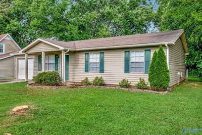 14018 Armond Drive Sw, House other with 3 bedrooms, 1 bathrooms and null parking in Huntsville AL | Image 2