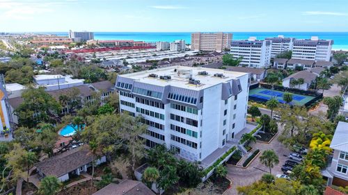 302-1200 East Peppertree Lane, SARASOTA, FL, 34242 | Card Image