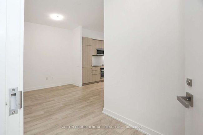 303 - 50 Ordnance St, Condo with 1 bedrooms, 1 bathrooms and 1 parking in Toronto ON | Image 7