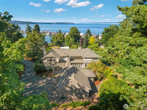 10319 Ne Lafayette Ave, Bainbridge Island, WA, 98110-4125 | Card Image