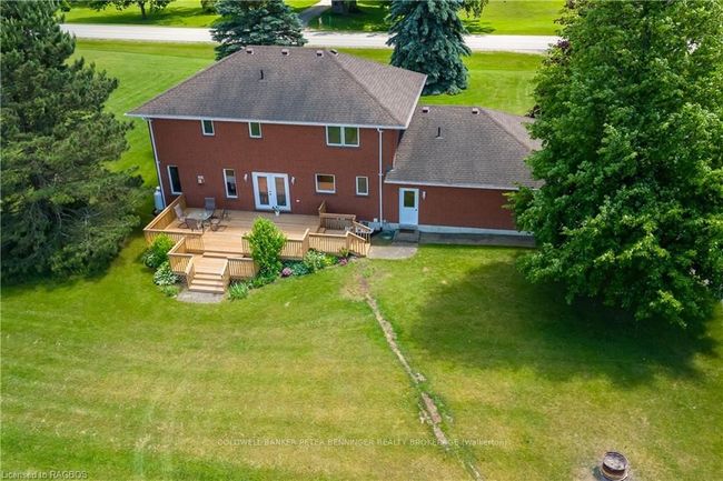 rear of home and back yard | Image 7