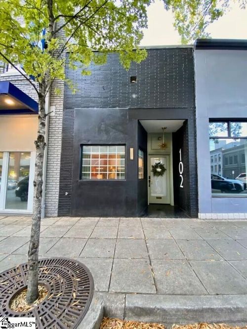 102 W North St, Greenville, SC, 29601-2727 | Card Image