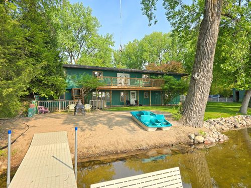820 Chinook Ave Sw, Avon, MN, 56310-9655 | Card Image