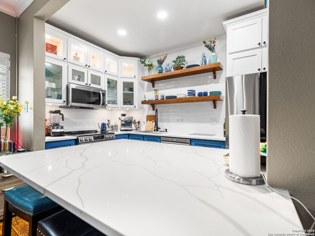APT-17 - 7707 Broadway, Condo with 2 bedrooms, 2 bathrooms and null parking in San Antonio TX | Image 6