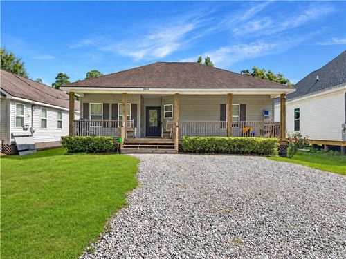 28642 Janet St, Lacombe, LA, 70445-3704 | Card Image