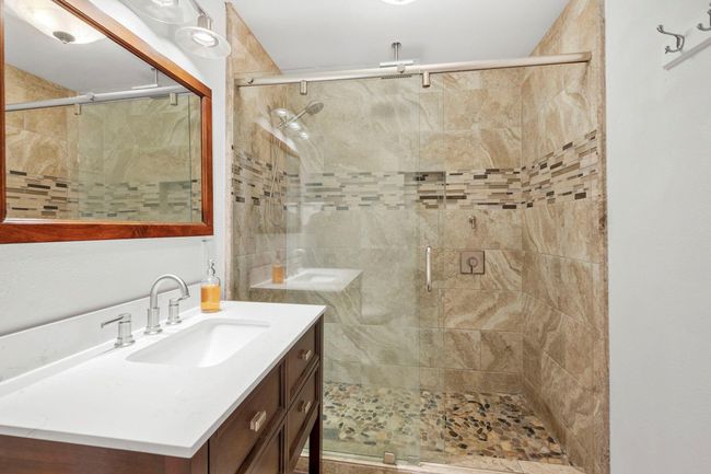 3211 County Road 237, House other with 4 bedrooms, 3 bathrooms and 2 parking in Alvin TX | Image 27
