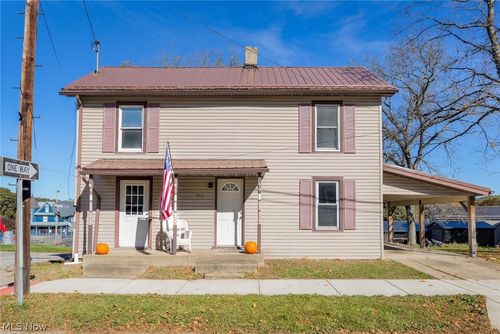 252 2nd St, Bergholz, OH, 43908-7979 | Card Image