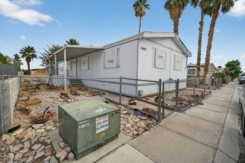 3402 Big Sur Dr, Las Vegas, NV, 89122-3985 | Card Image