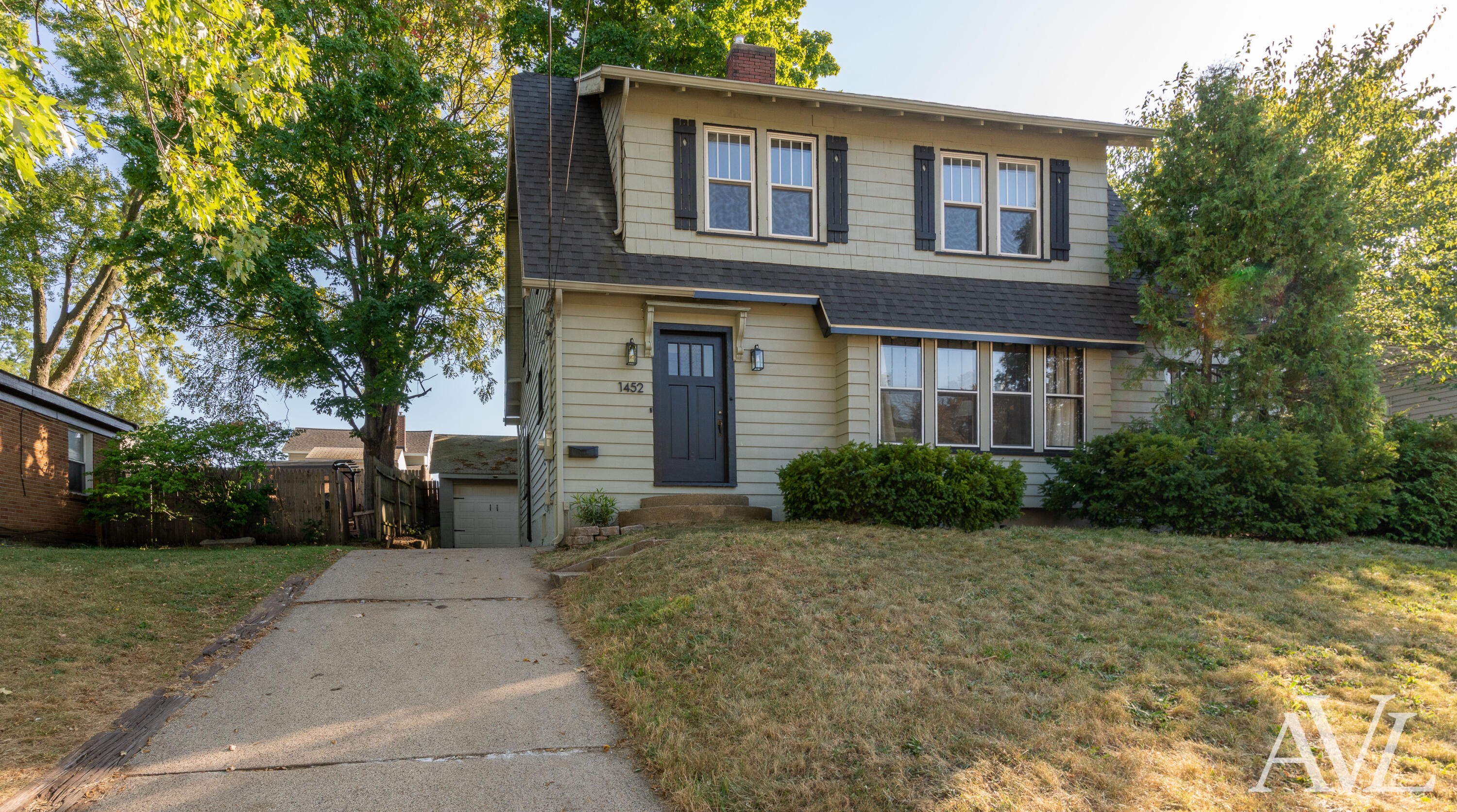 Burton St, Grand Rapids, MI 49507