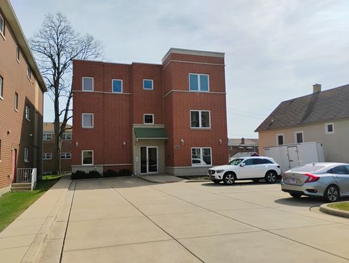 2-397 Alles Ave, Des Plaines, IL, 60016 | Card Image
