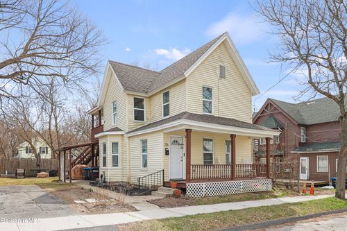 35 Prospect St, Pittsfield, MA, 01201-4571 | Card Image