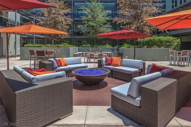 323 - 8925 W Flamingo Rd, Condo with 2 bedrooms, 2 bathrooms and null parking in Las Vegas NV | Image 39