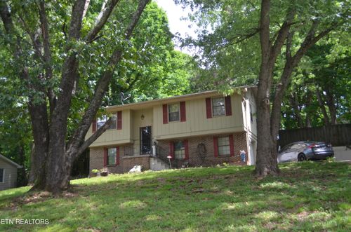 1918 Highland Rd, Maryville, TN, 37801-5434 | Card Image