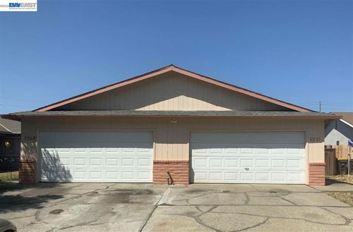 7369 Kelley Dr, Stockton, CA, 95207-1148 | Card Image