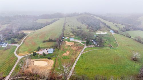 9031 Persimmon Grove Pike, Alexandria, KY, 41001-7225 | Card Image