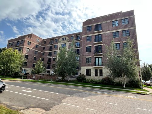 apt-503-370 Marshall Ave, Saint Paul, MN, 55102-1927 | Card Image