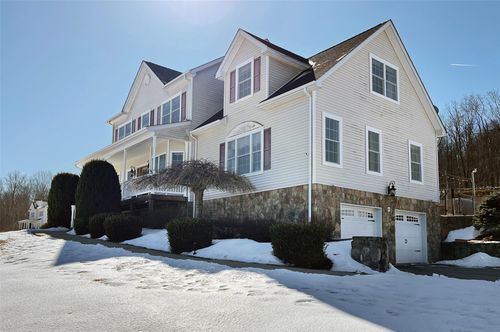 41 Talbot Rd, Harriman, NY, 10926-3926 | Card Image