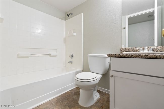 2061 - 2750 S Durango Dr, Condo with 3 bedrooms, 2 bathrooms and null parking in Las Vegas NV | Image 14