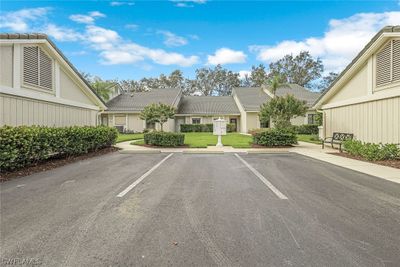 6-103 - 604 Arbor Lake Drive, Home with 2 bedrooms, 2 bathrooms and null parking in Naples FL | Image 2