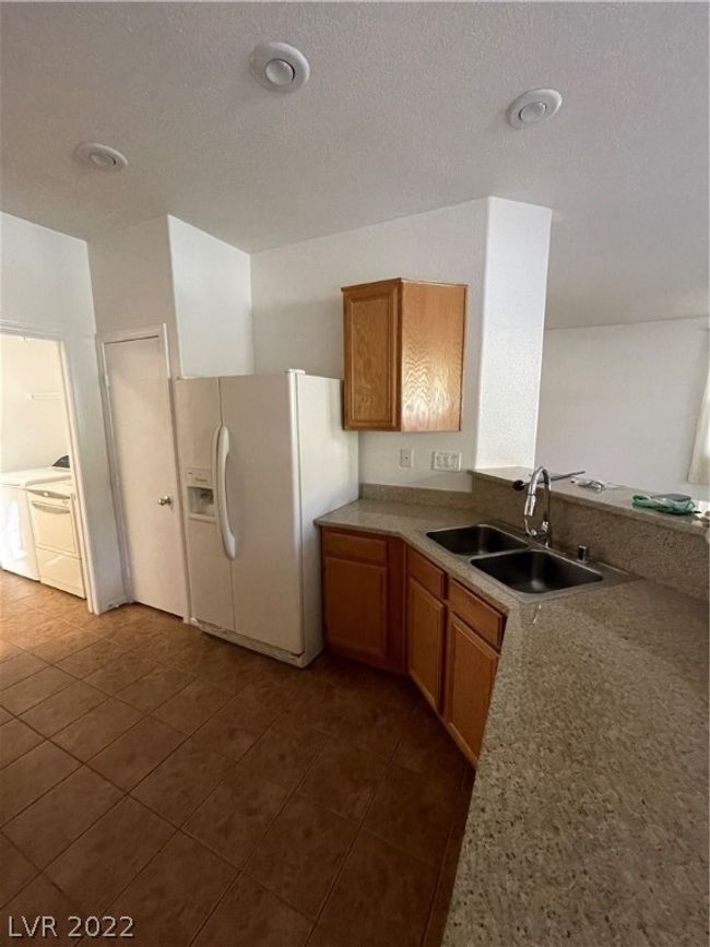 UNIT-103 - 3924 Lazy Pine St, Townhouse with 3 bedrooms, 3 bathrooms and null parking in Las Vegas NV | Image 8