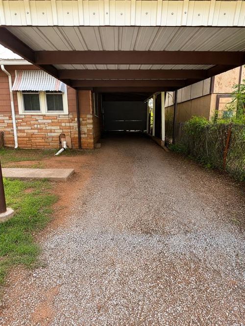506 N 2nd St, Sayre, OK, 73662-2737 | Card Image