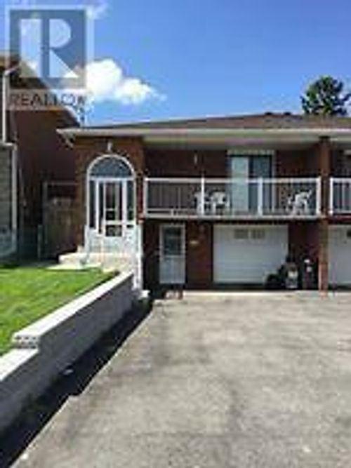 main-106 Trowell Ave, York, ON, M6M1L7 | Card Image
