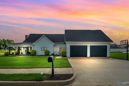 17886 Alma Lane, Athens, AL, 35613 | Card Image