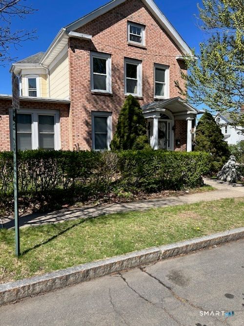 59 Park Pl, Middletown, CT, 06457-2618 | Card Image