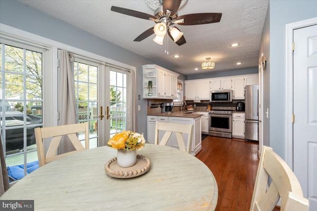8563 Kim Marie Ct, House other with 3 bedrooms, 2 bathrooms and null parking in PASADENA MD | Image 15