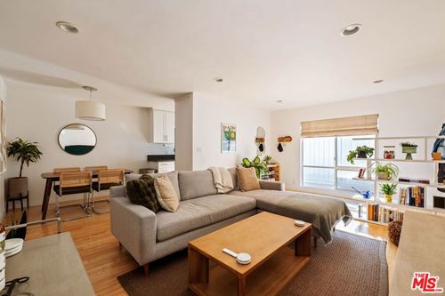 2-550 N Croft Ave, Los Angeles, CA, 90048 | Card Image