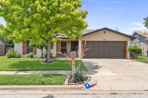 6245 Stardust Dr S, Watauga, TX, 76148-3235 | Card Image
