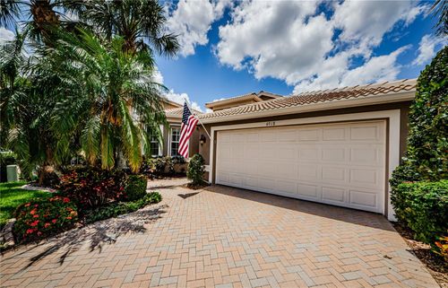 4918 Sandy Brook Cir, Wimauma, FL, 33598-4020 | Card Image