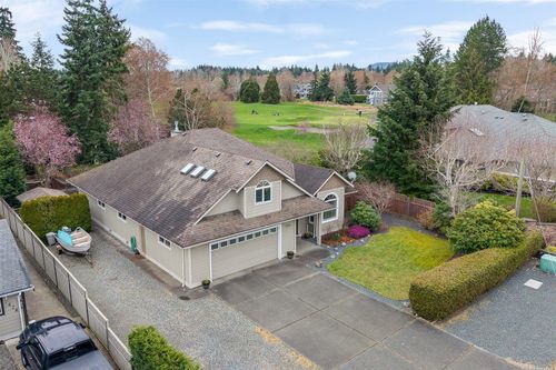 736 Barclay Cres S, Parksville, BC, V9P1Z3 | Card Image
