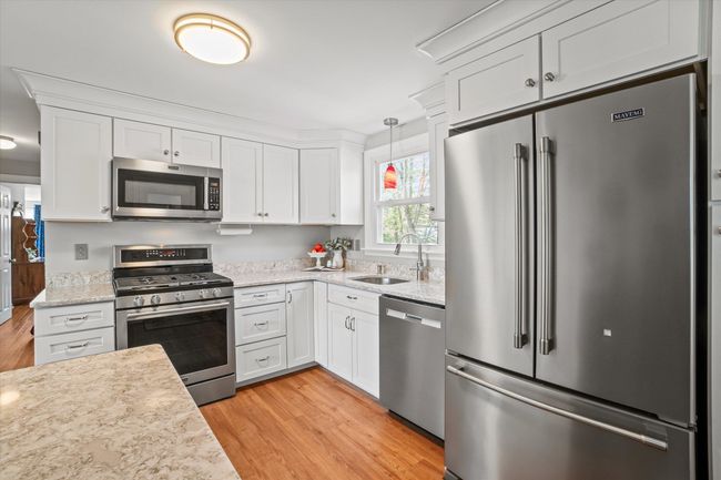 17 Cindy Dr, House other with 3 bedrooms, 2 bathrooms and null parking in Nashua NH | Image 16