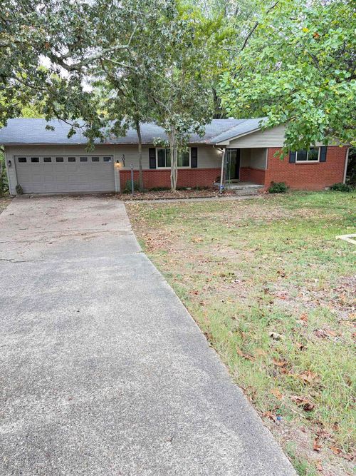 3013 Salem Rd, Benton, AR, 72019-8004 | Card Image