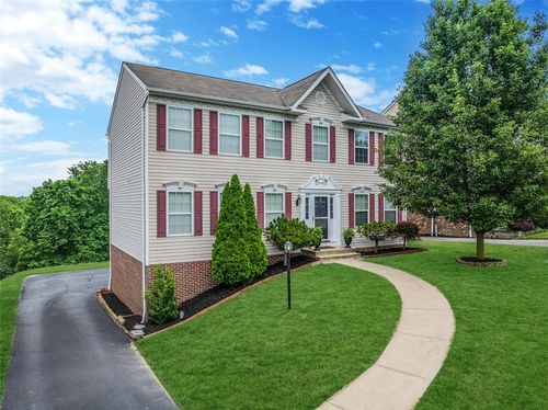 520 Panorama Dr, Canonsburg, PA, 15317-1858 | Card Image