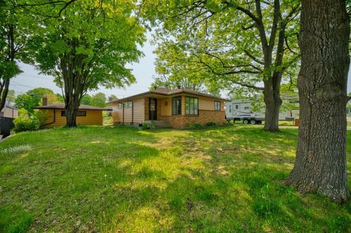 507 Indiana Ave W, Gilbert, MN, 55741-5122 | Card Image