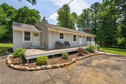 156 Richmond Townhouse Rd, Richmond, RI, 02812-1037 | Card Image