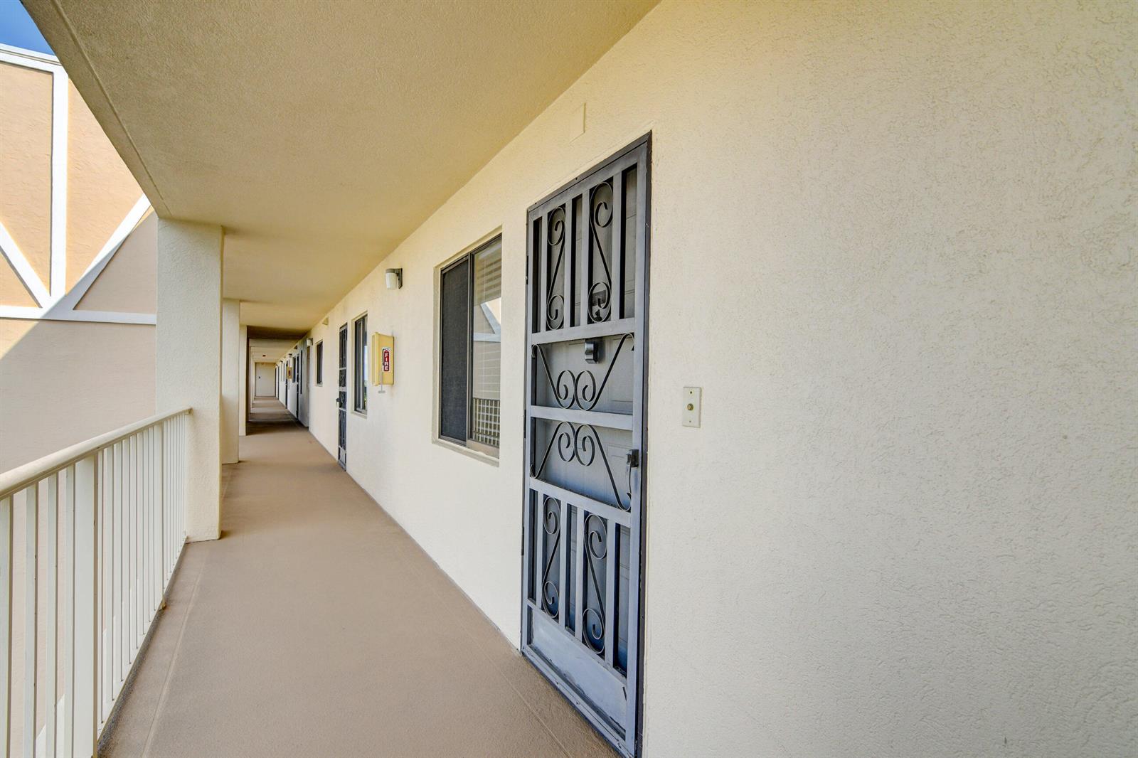 Residential Lease in Delray Beach 5