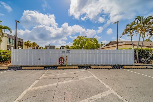 APT-8326 - 14255 Rosemary Ln, Condo with 2 bedrooms, 2 bathrooms and null parking in LARGO FL | Image 38