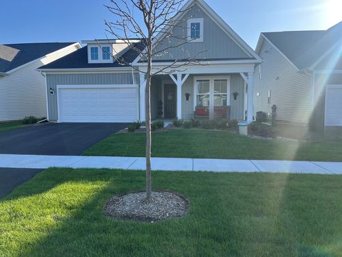 3252 Oak Creek Ln, Aurora, IL, 60503-1400 | Card Image